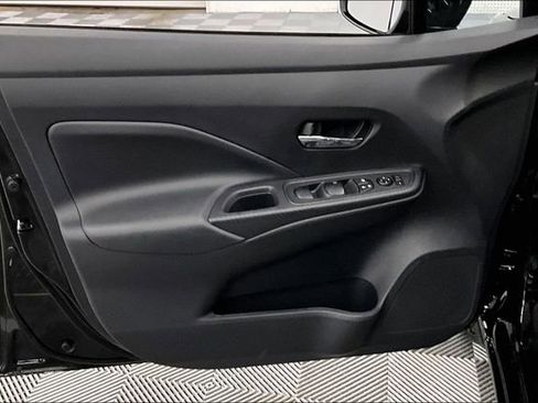 New 2025 Nissan Versa SV w/ Trunk Package image 27