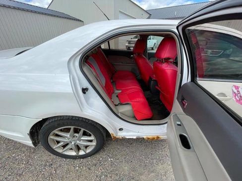 Used 2011 Ford Fusion SEL FWD image 26