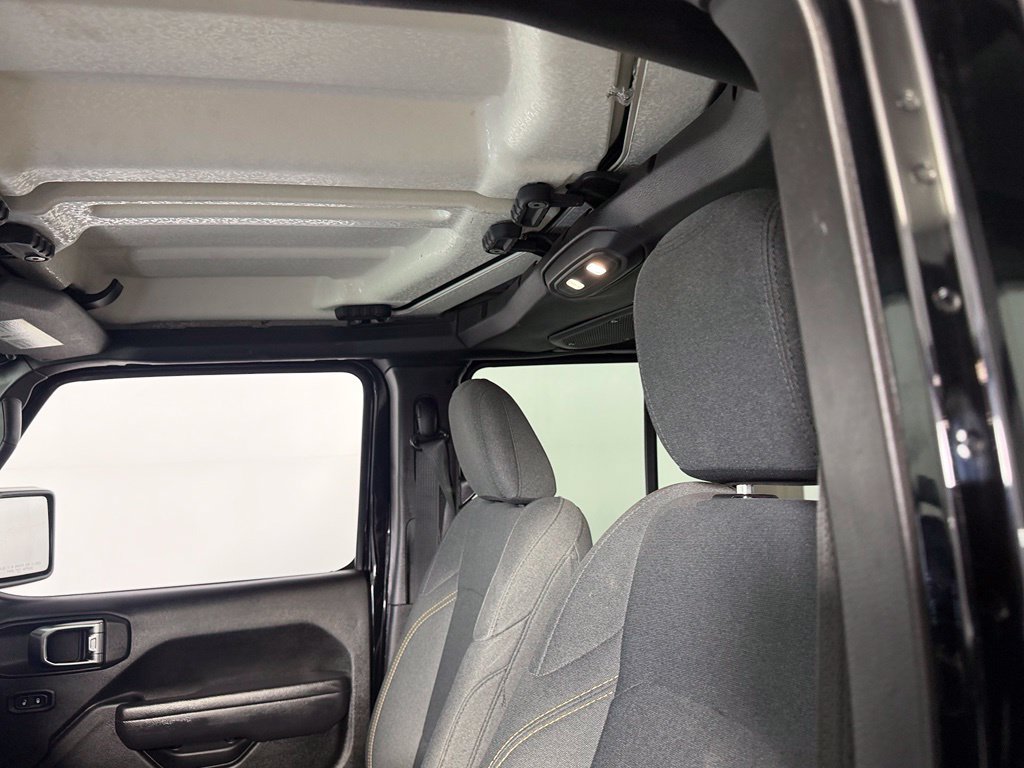 Used 2025 Jeep Wrangler Unlimited Sport AWD/4WD image 22