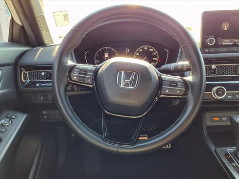 Used 2024 Honda Civic Sport image 13