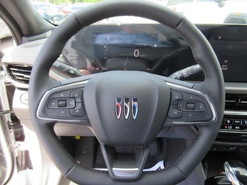 New 2026 Buick Envista Preferred FWD image 21