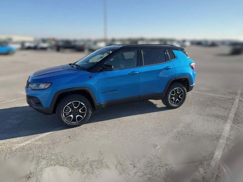 New 2026 Jeep Compass Trailhawk image 5