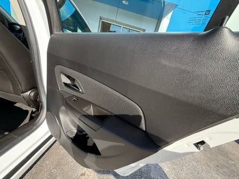 Certified 2013 Chevrolet Cruze LTZ image 17