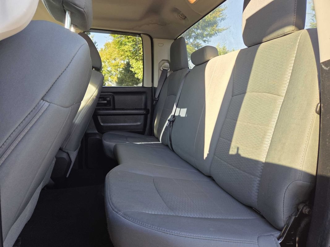 Used 2014 RAM 1500 Express w/ Black Ram 1500 Express Group AWD/4WD image 10