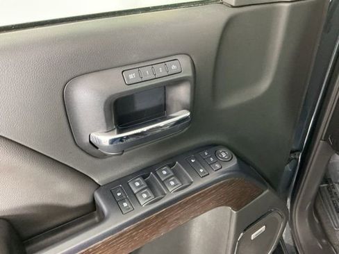 Used 2018 GMC Sierra 1500 Denali w/ Denali Ultimate Package AWD/4WD image 13