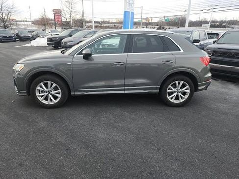 Used 2025 Audi Q3 2.0T Premium image 5