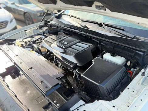 Used 2019 Nissan Titan S w/ S Utility Package AWD/4WD image 11