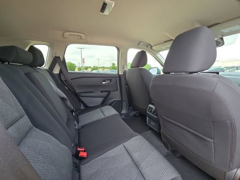 New 2026 Nissan Rogue SV FWD image 27