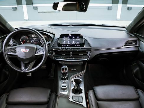 Used 2020 Cadillac CT4 V w/ Climate Package image 18