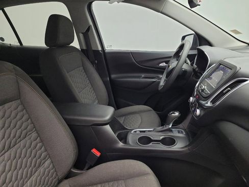 Used 2021 Chevrolet Equinox LT image 21