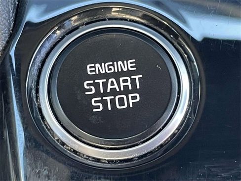 Certified 2024 Kia Sportage EX image 38