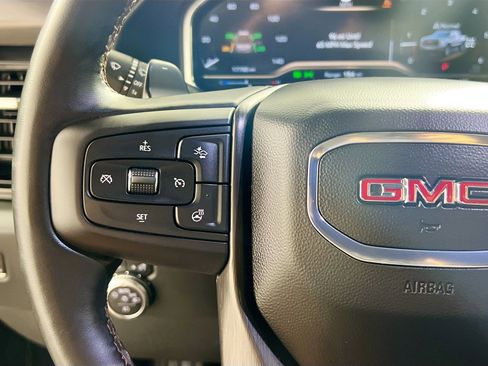 Used 2023 GMC Sierra 1500 AT4 w/ Technology Package image 18