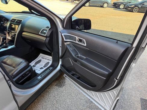 Used 2015 Ford Explorer Sport w/ Equipment Group 401A image 19