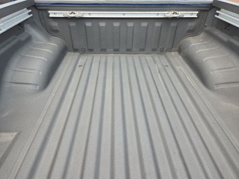 Used 2023 Nissan Frontier PRO-4X AWD/4WD image 34