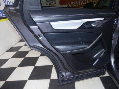 Used 2024 Jaguar F-PACE R-Dynamic S AWD/4WD image 28