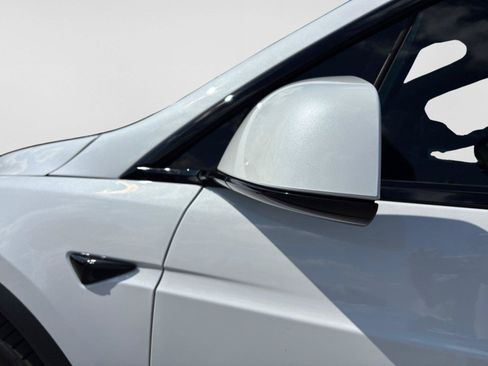 Used 2022 Tesla Model X Plaid AWD/4WD image 56