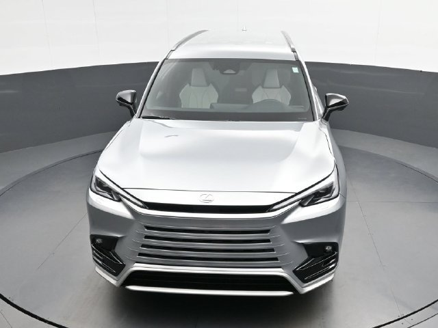 New 2026 Lexus TX 500h AWD image 22