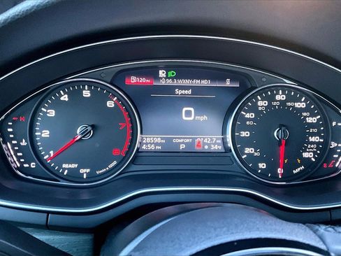 Used 2023 Audi A4 2.0T Premium w/ Convenience Package image 13