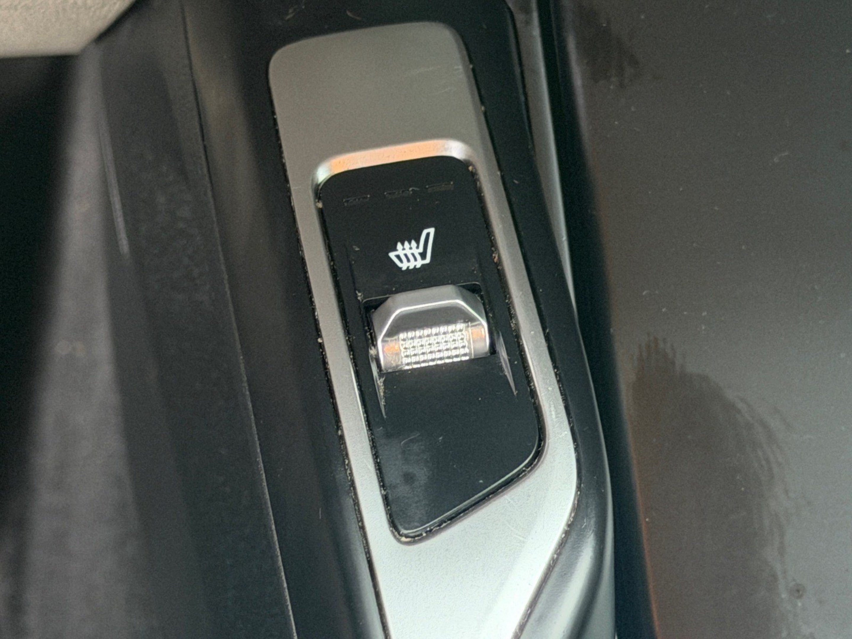 Used 2021 Kia Sorento S FWD image 36