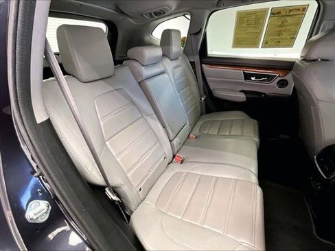 Used 2018 Honda CR-V Touring image 19