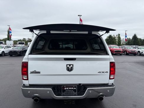 Used 2016 RAM 1500 Big Horn AWD/4WD image 17