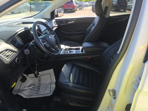 Used 2023 Ford Edge SEL w/ Convenience Package AWD/4WD image 8