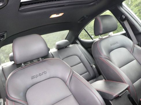Used 2018 Hyundai Elantra Sport FWD image 31