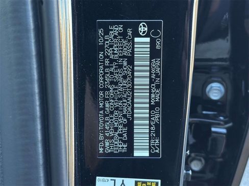 New 2026 Toyota Prius XLE image 26