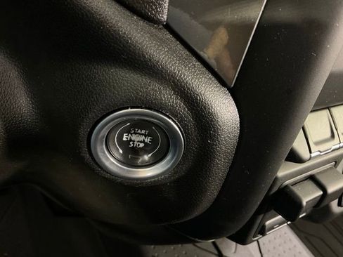 Used 2024 Chevrolet Silverado 2500 Custom w/ Custom Value Package AWD/4WD image 23