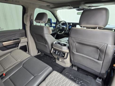 Used 2026 Ford F450 Platinum w/ Platinum Plus Package AWD/4WD image 41