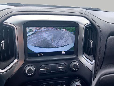 Used 2023 Chevrolet Silverado 2500 LT AWD/4WD image 27
