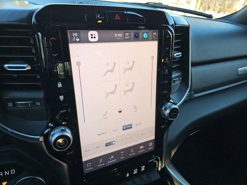 Used 2025 RAM 1500 Big Horn image 25