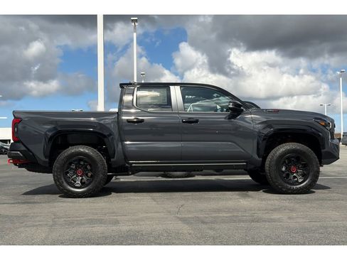 New 2026 Toyota Tacoma TRD Pro AWD/4WD image 3