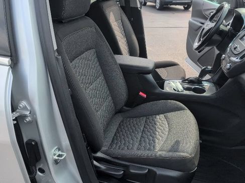Used 2020 Chevrolet Equinox LT w/ Driver Convenience Package FWD image 44