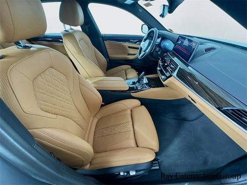 Used 2023 BMW 540i xDrive 540i xDrive w/ M Sport Package image 30