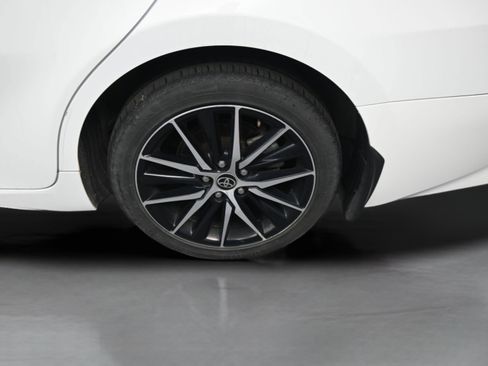 Certified 2024 Toyota Camry SE FWD image 37