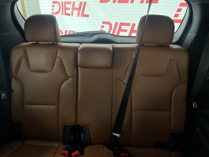 Used 2023 Kia Telluride SX Prestige X-Pro AWD/4WD image 16