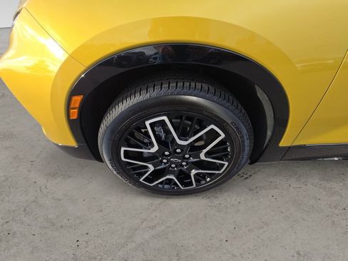 Certified 2023 Chevrolet Blazer RS w/ Driver Confidence II Package AWD/4WD image 9