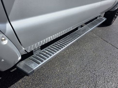 Used 2014 Ford F350 Lariat image 11