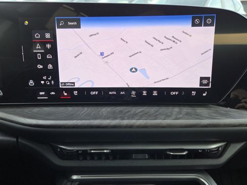 Used 2025 Audi Q5 Premium Plus w/ Premium Plus image 11