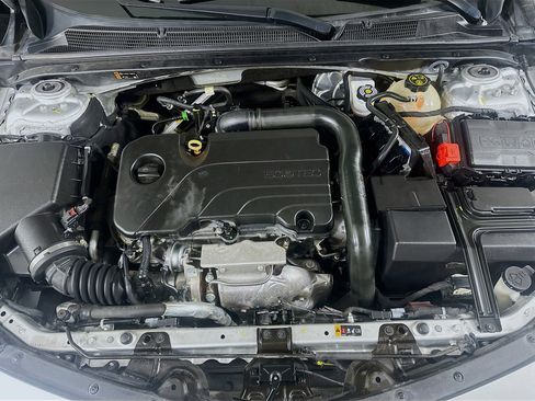 Used 2021 Chevrolet Malibu LT w/ Redline Edition FWD image 32
