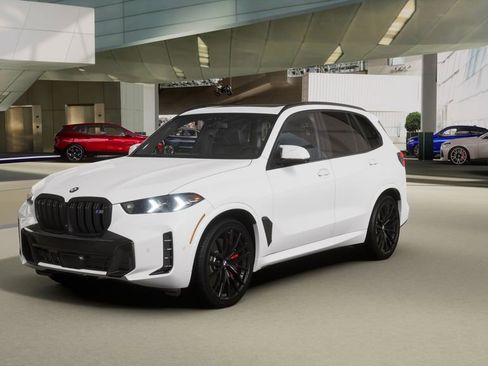 Used 2026 BMW X5 M60i image 28