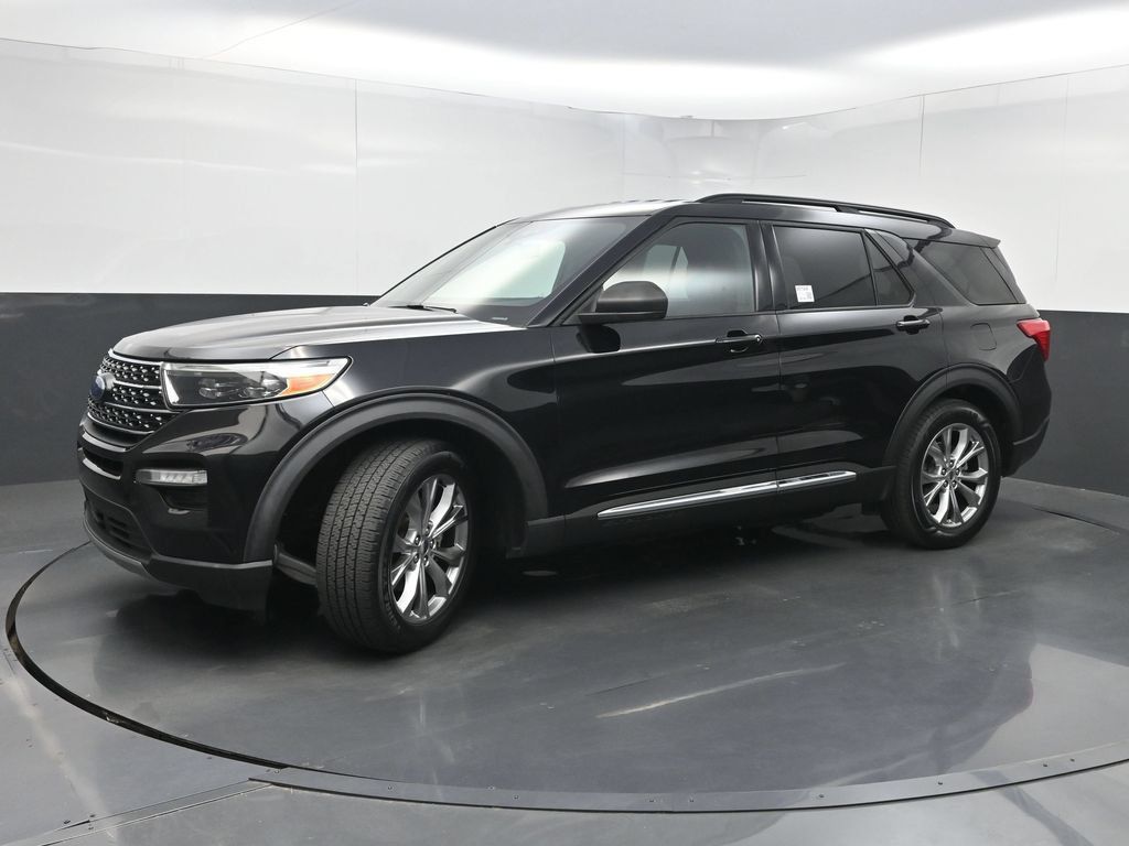 Used 2020 Ford Explorer XLT w/ Equipment Group 202A RWD image 20