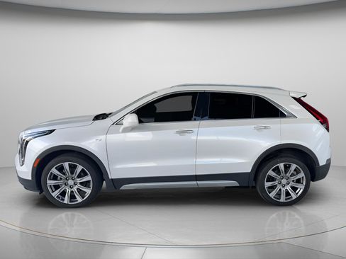Used 2020 Cadillac XT4 Premium Luxury image 4