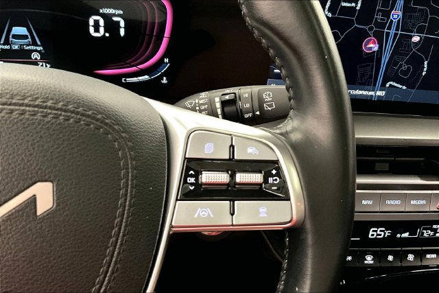 Used 2025 Kia Telluride S AWD/4WD image 27