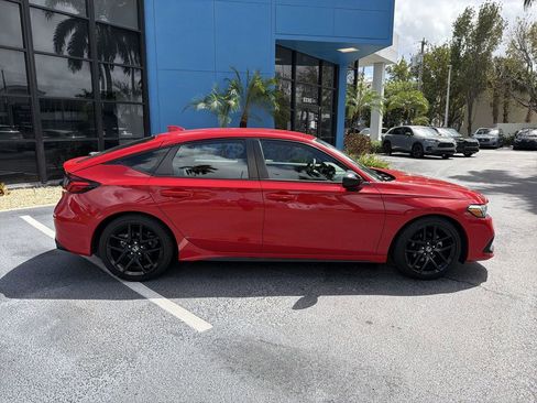 Used 2022 Honda Civic Sport image 9
