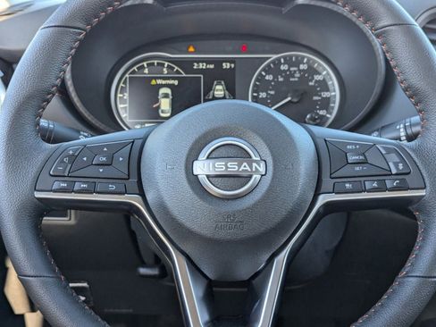 New 2025 Nissan Versa SR image 22