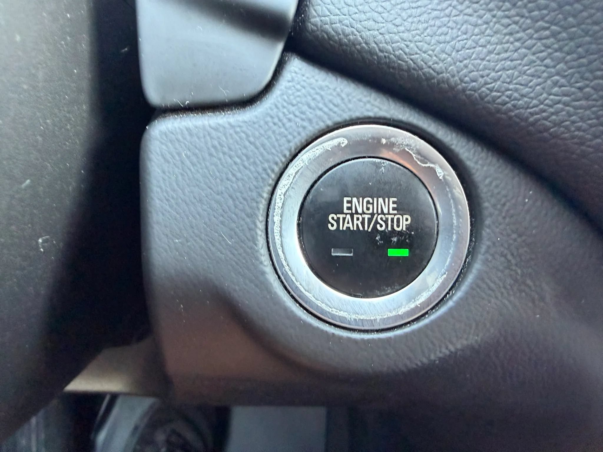 Used 2021 Chevrolet Equinox LT AWD/4WD image 47