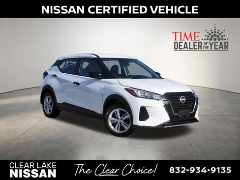 Certified 2025 Nissan Kicks Play S FWD image 1