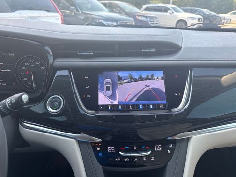 Used 2020 Cadillac XT6 Premium Luxury FWD image 27